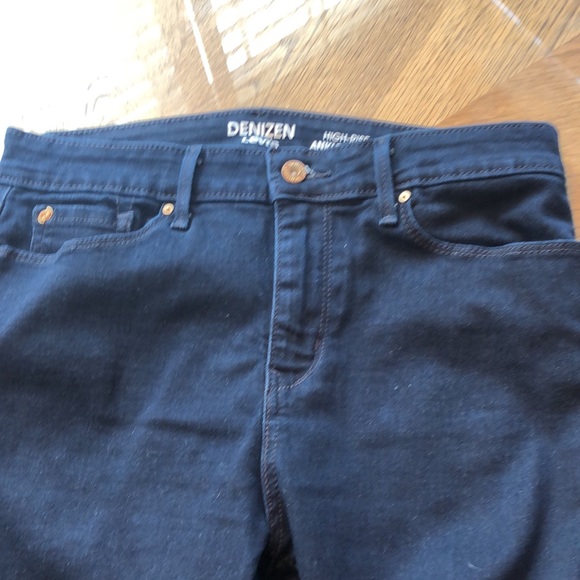 Denizen Levi Jeans. Zip cuff. - Picture 5 of 5